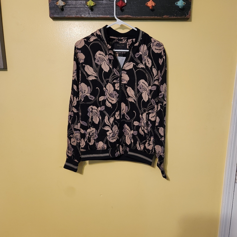 Peter & Ash men's black/gold floral jacket. Size small